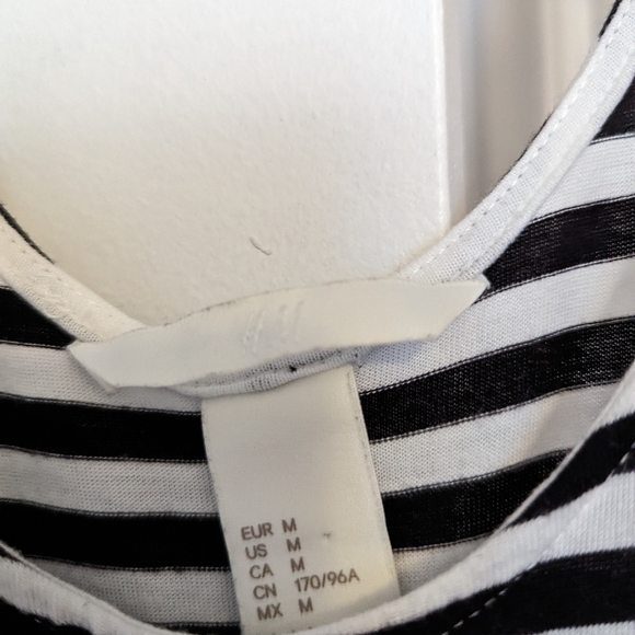 Women's H&M Tee shirt dress M - Picture 3 of 4